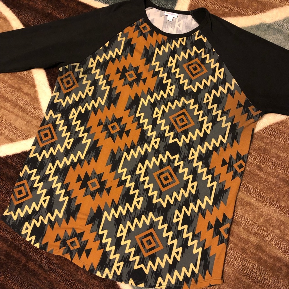 Lularoe 2XL Shirt